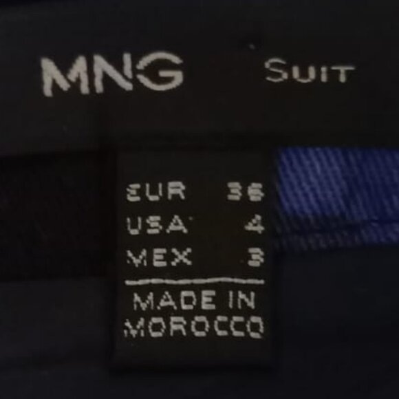 Blue and black graphic design mini skirt, MNG, Mango, size 4, EU 36 - Picture 3 of 8